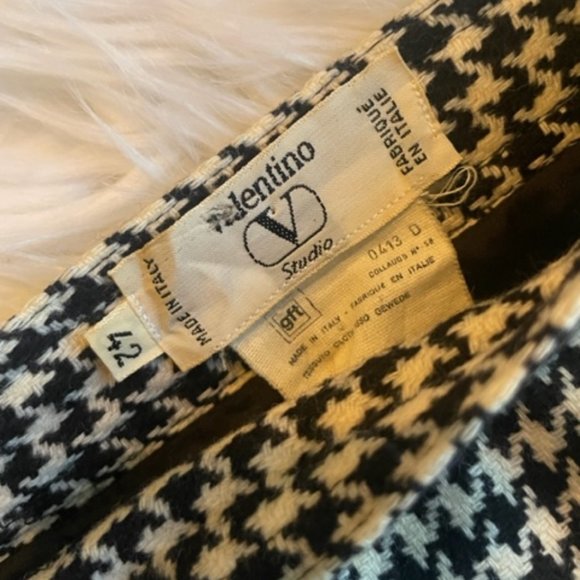 Vintage 1980s Valentino Studio Houndstooth Lambswool Skirt – Size 42 / 6 - Picture 2 of 6